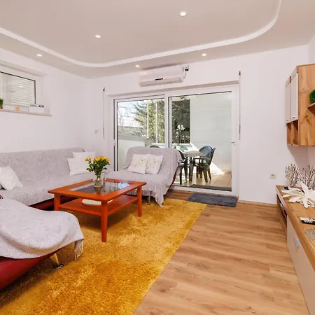 Apartment Mehic