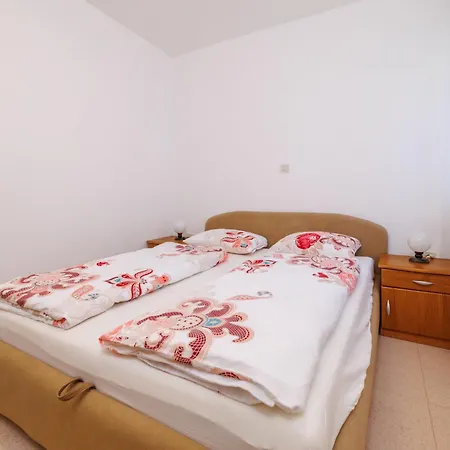 Mehic Apartment *