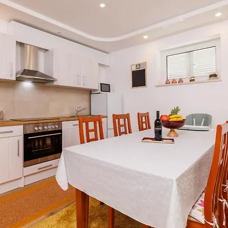Mehic Apartment Crikvenica
