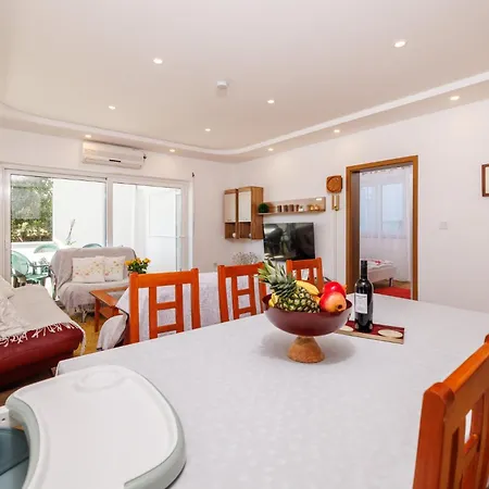 Apartment Mehic