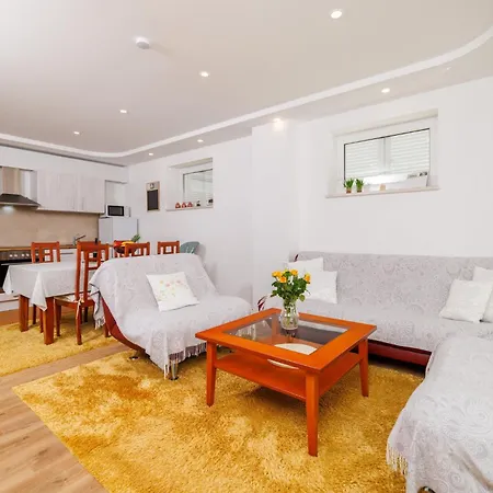 Apartment Mehic